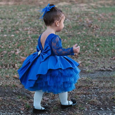 Baby blaues kleid 